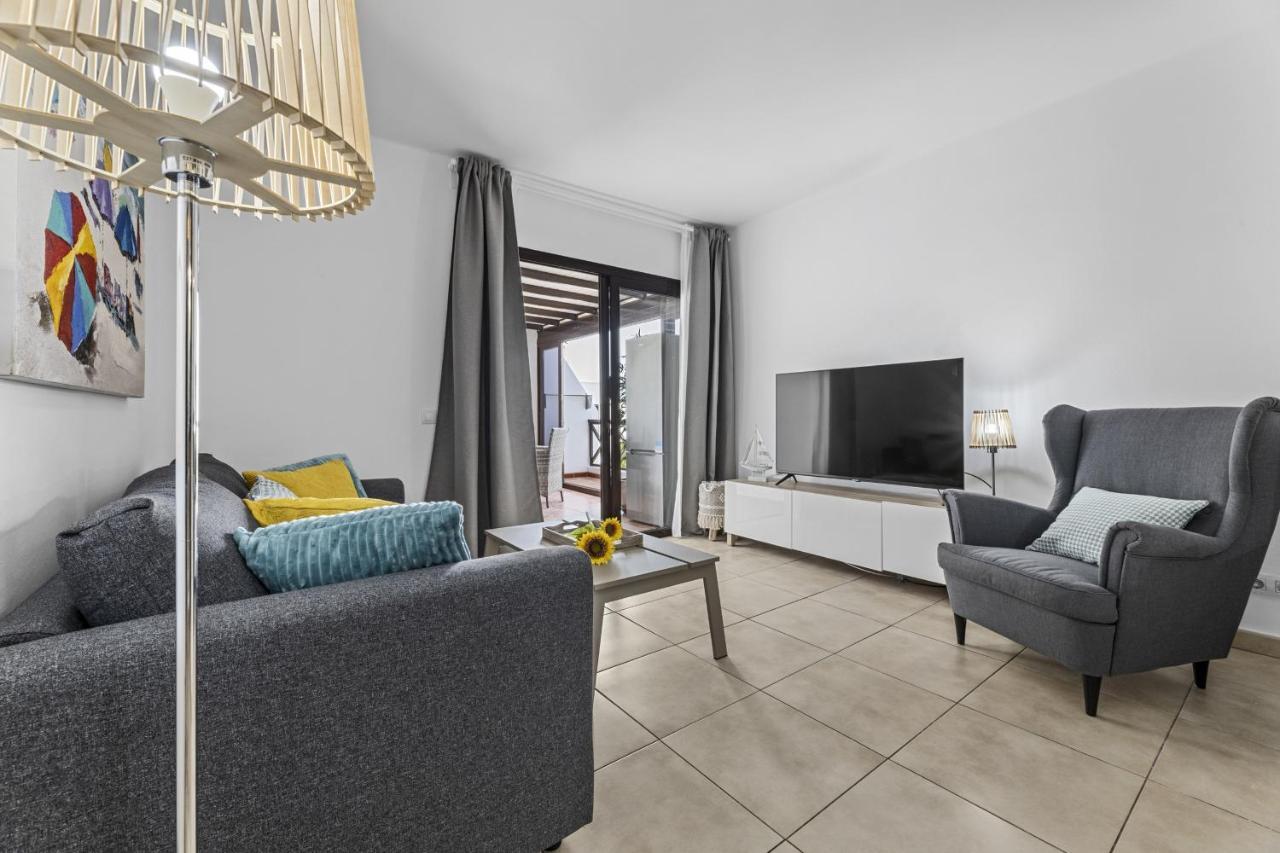 Hola Arnage Pool View Appartement Puerto del Carmen  Buitenkant foto