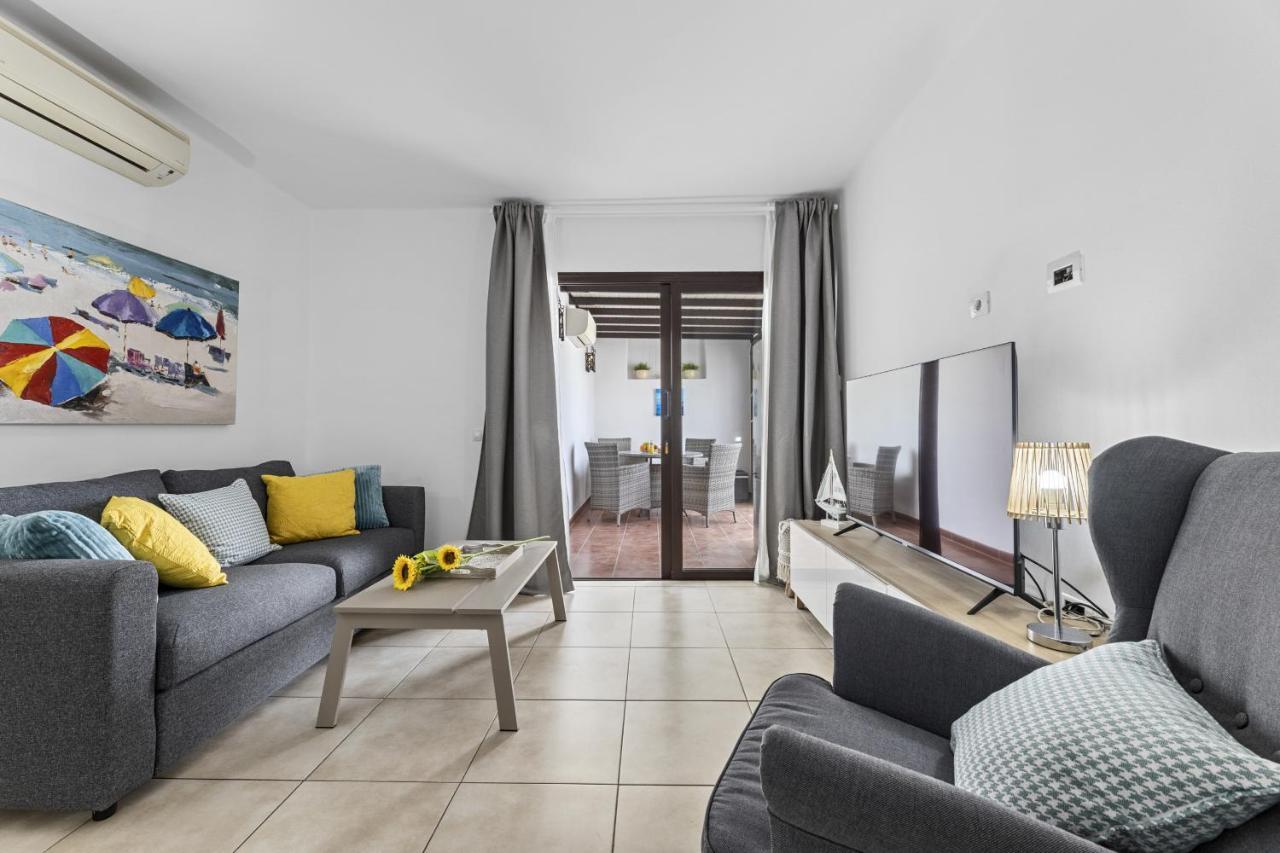 Hola Arnage Pool View Appartement Puerto del Carmen  Buitenkant foto